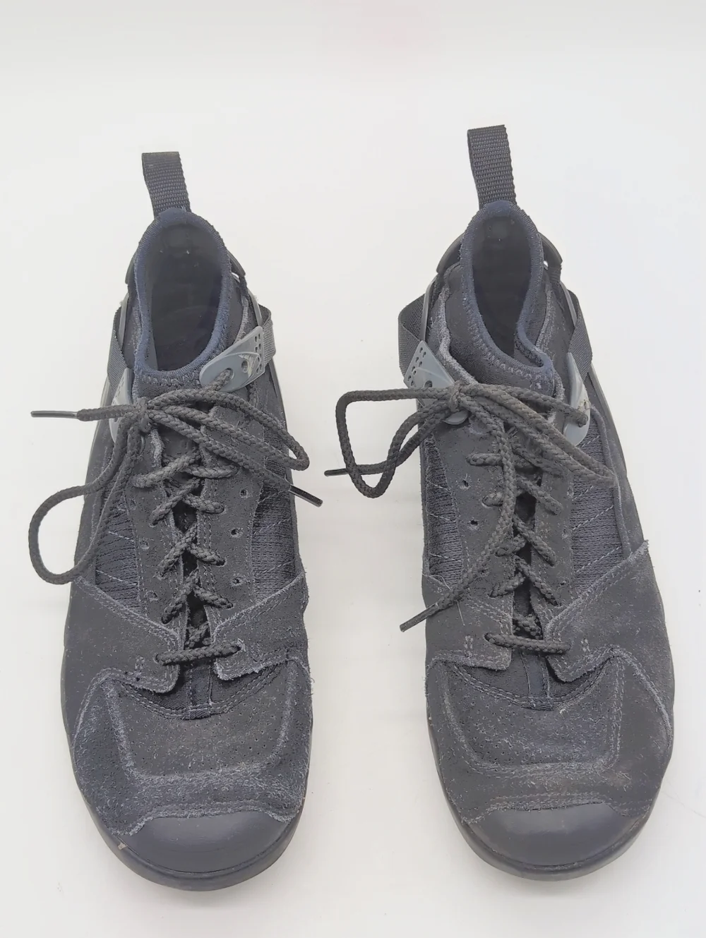 Nike ARO479-002 Air Revaderchi Men's Sz 7 Triple Black Low-Top  Sneakers